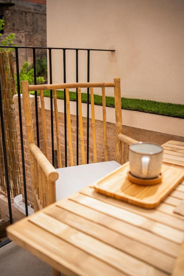Loft De Diseno Cerca Del Mar Lägenhet Valencia Exteriör bild